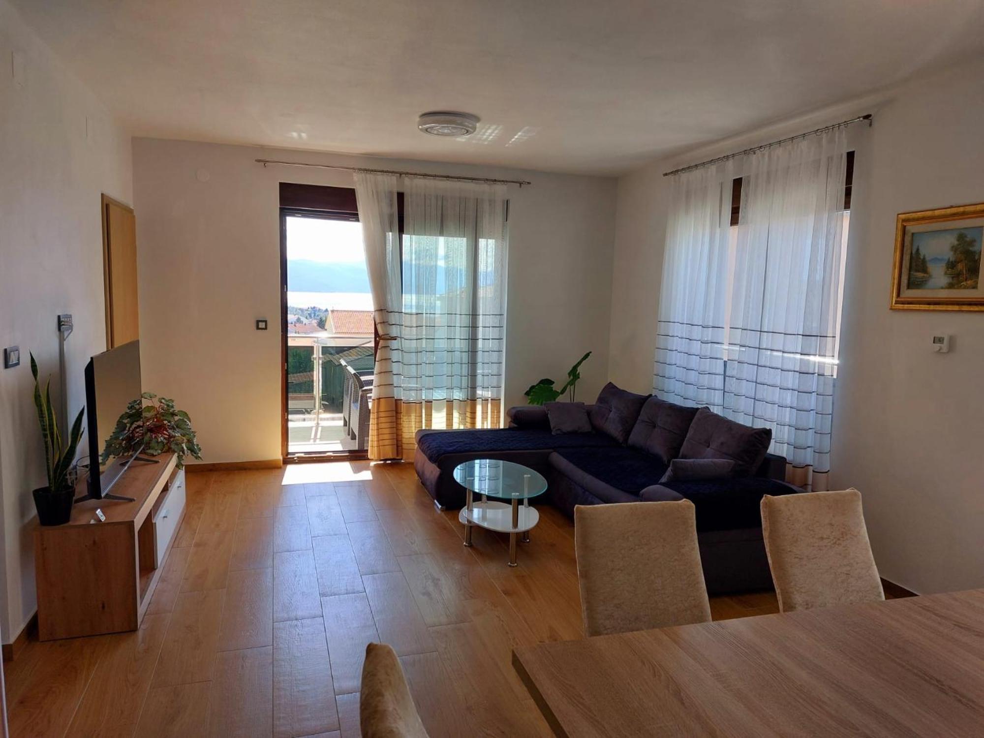 Apartmani Ivana Novi Нови Винодолски Екстериор снимка